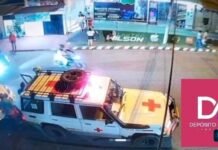 Cruzaba por el puente, lo roban, lo apuñalan y lo botan al río