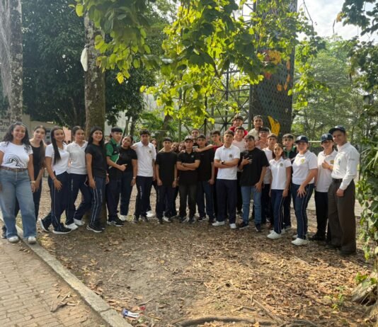 Jóvenes del Meta se forman en emprendimiento rural con apoyo de Ecopetrol y Uniandes