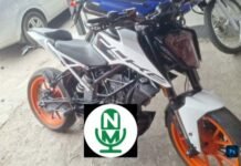 Pillao en cámara ladrón robando moto en el Everest